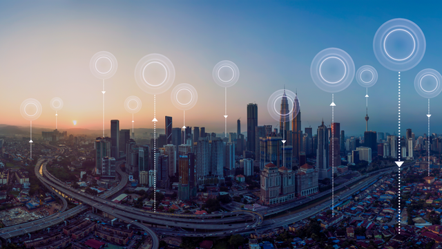 Adaptive re-use and modernization for existing data centers