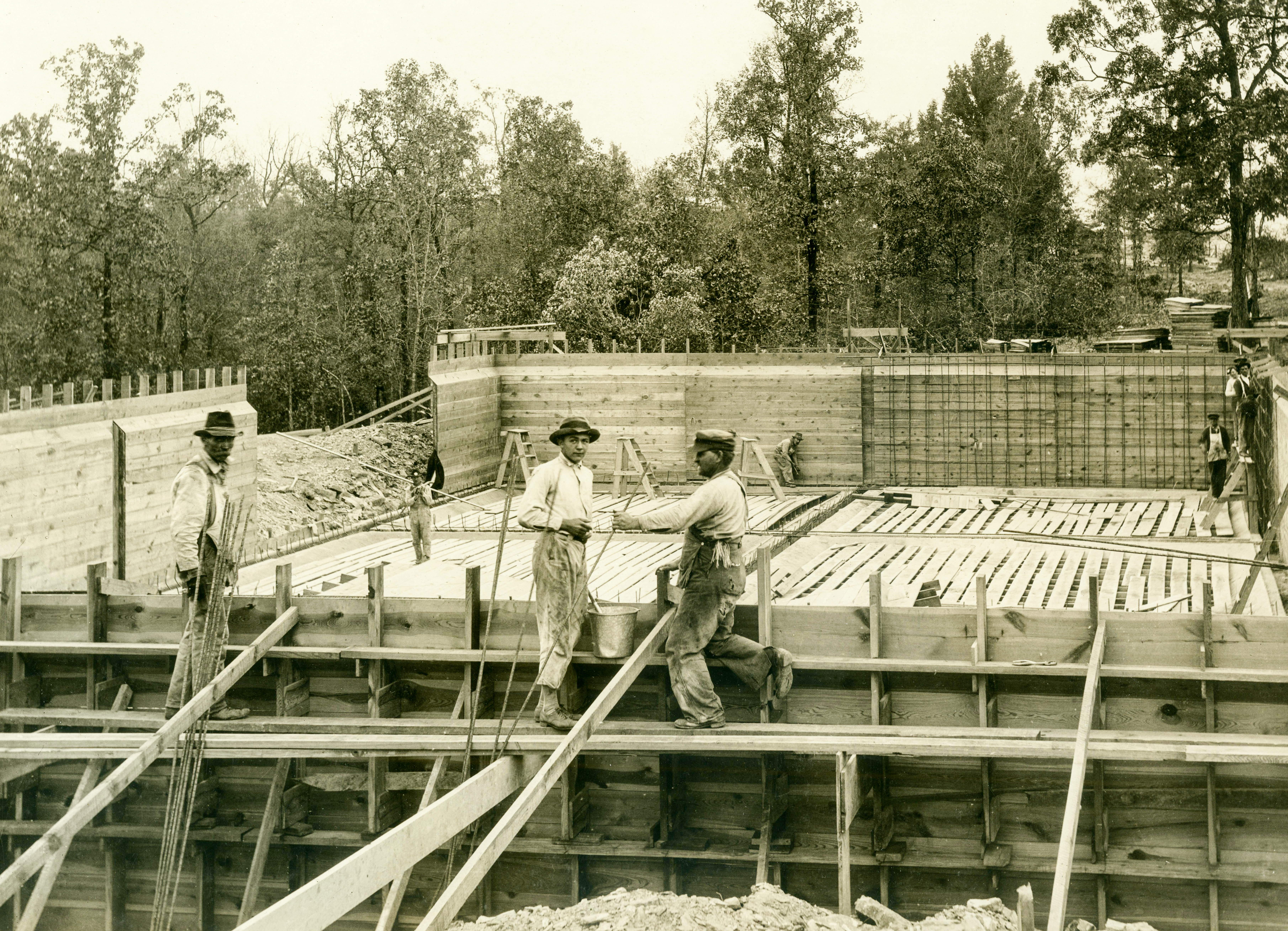 Construction Camp Pike